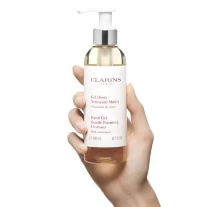 Shop Clarins Gel Suave Limpiador De Manos - Con Semilla De Algodon
